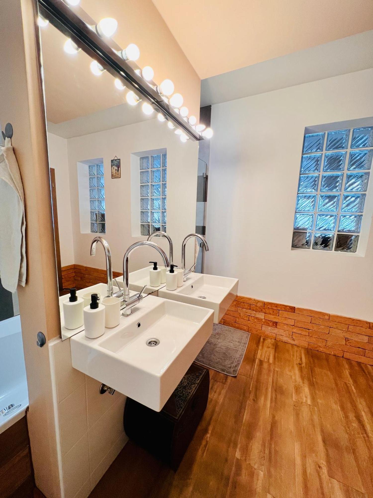 Sunny App Apartment Ljubljana Luaran gambar