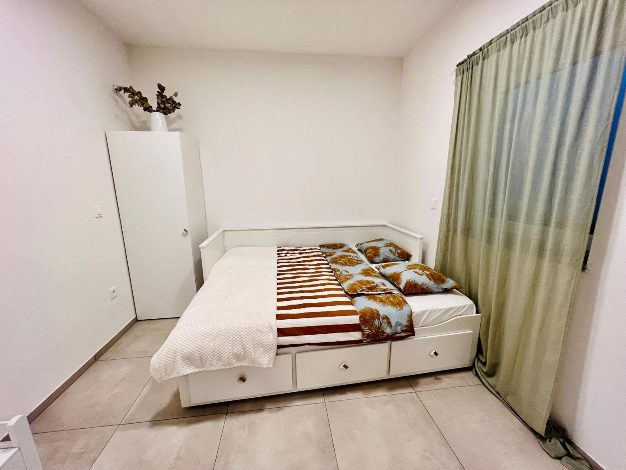 Sunny App Apartment Ljubljana Bilik gambar